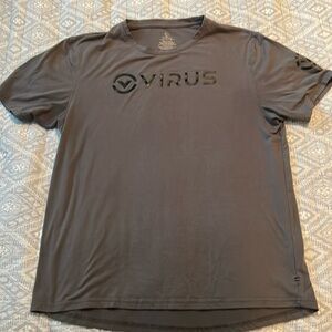 Virus Short Sleeve Shirt XL